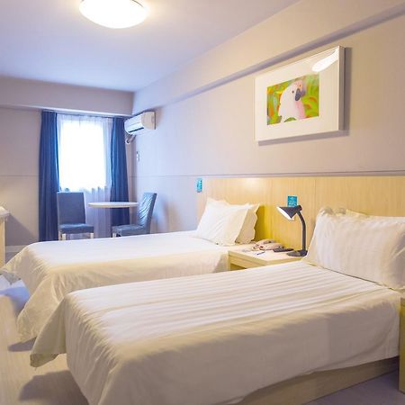 Jinjiang Inn Shanghai Hongqiao Hinge Qixin Road מראה חיצוני תמונה
