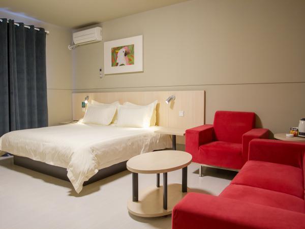 Jinjiang Inn Shanghai Hongqiao Hinge Qixin Road מראה חיצוני תמונה