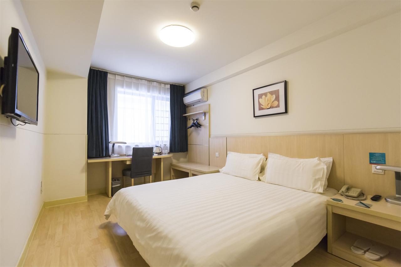 Jinjiang Inn Shanghai Hongqiao Hinge Qixin Road מראה חיצוני תמונה